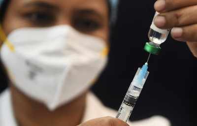 3 करोड़ से अधिक किशोरों को कोविड वैक्सीन की पहली खुराक दी गई