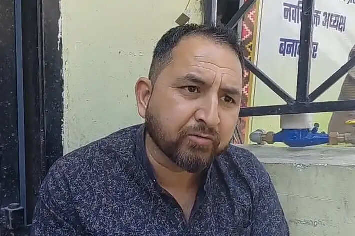 कांग्रेस में अंदरूनी कलह उजागर, नेता प्रदीप चौहान शिमला में भूख हड़ताल पर