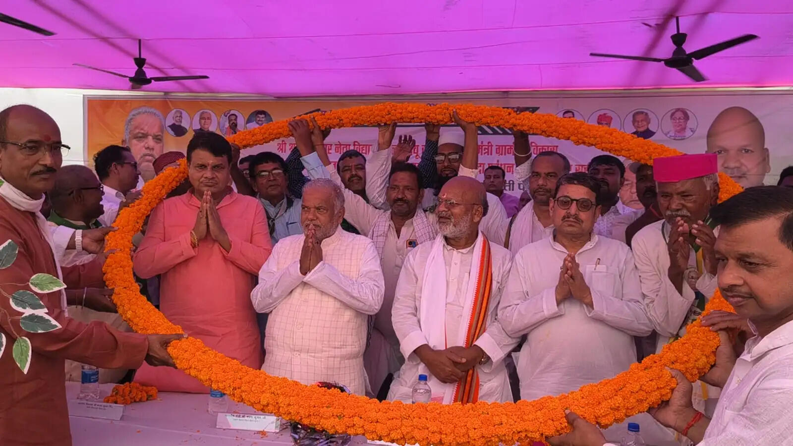 बाबा मटेश्वर धाम में बनेगा हाट, बाढ़ पीड़ितों की समस्याओं का होगा त्वरित समाधान : मंत्री