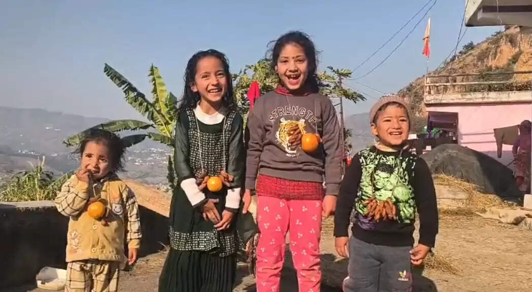 हर्षोल्लास के साथ मनाया गया घुघुतिया और उत्तरायणी पर्व