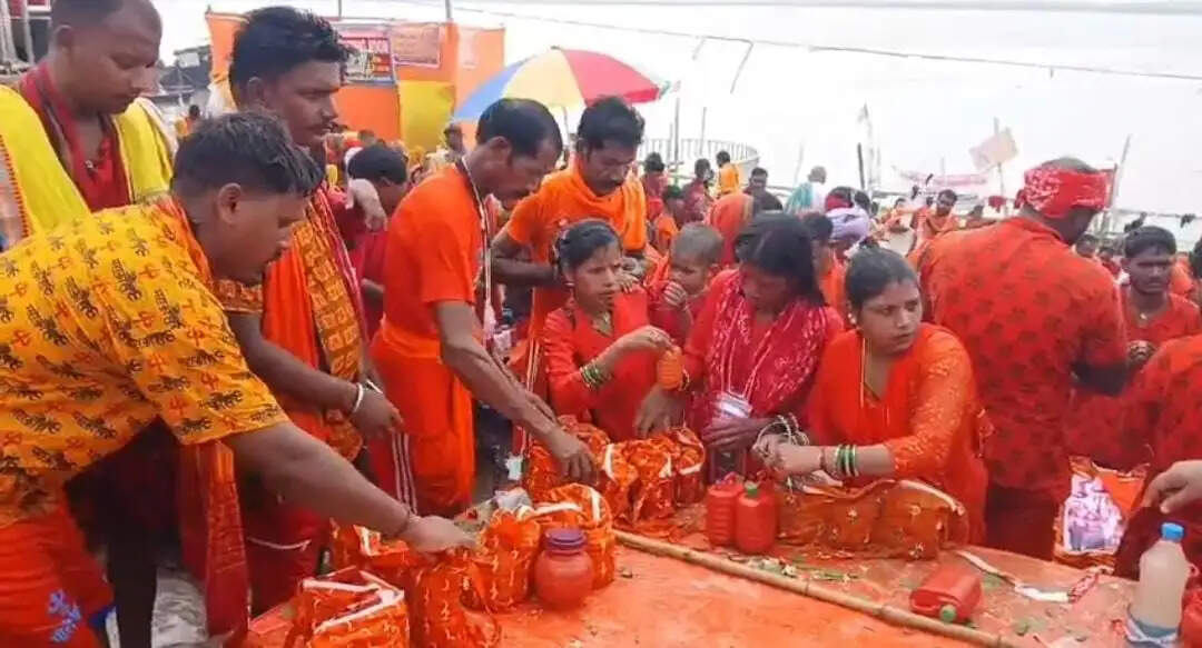 पहली सोमवारी को लेकर शिवमय हुआ भागलपुर