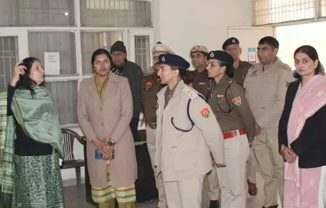 सोनीपत: पुलिस आयुक्त ने हवन के बाद चुनौतियों के लिए सतर्क रहने का संदेश दिया
