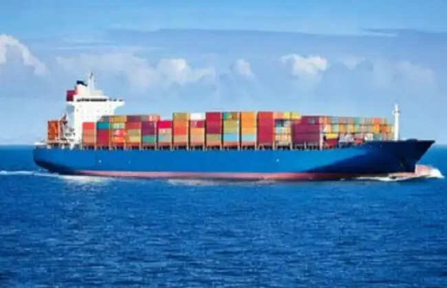 देश का निर्यात फरवरी में घटकर 36.61 अरब डॉलर, व्यापार घाटा 27.1 अरब डॉलर