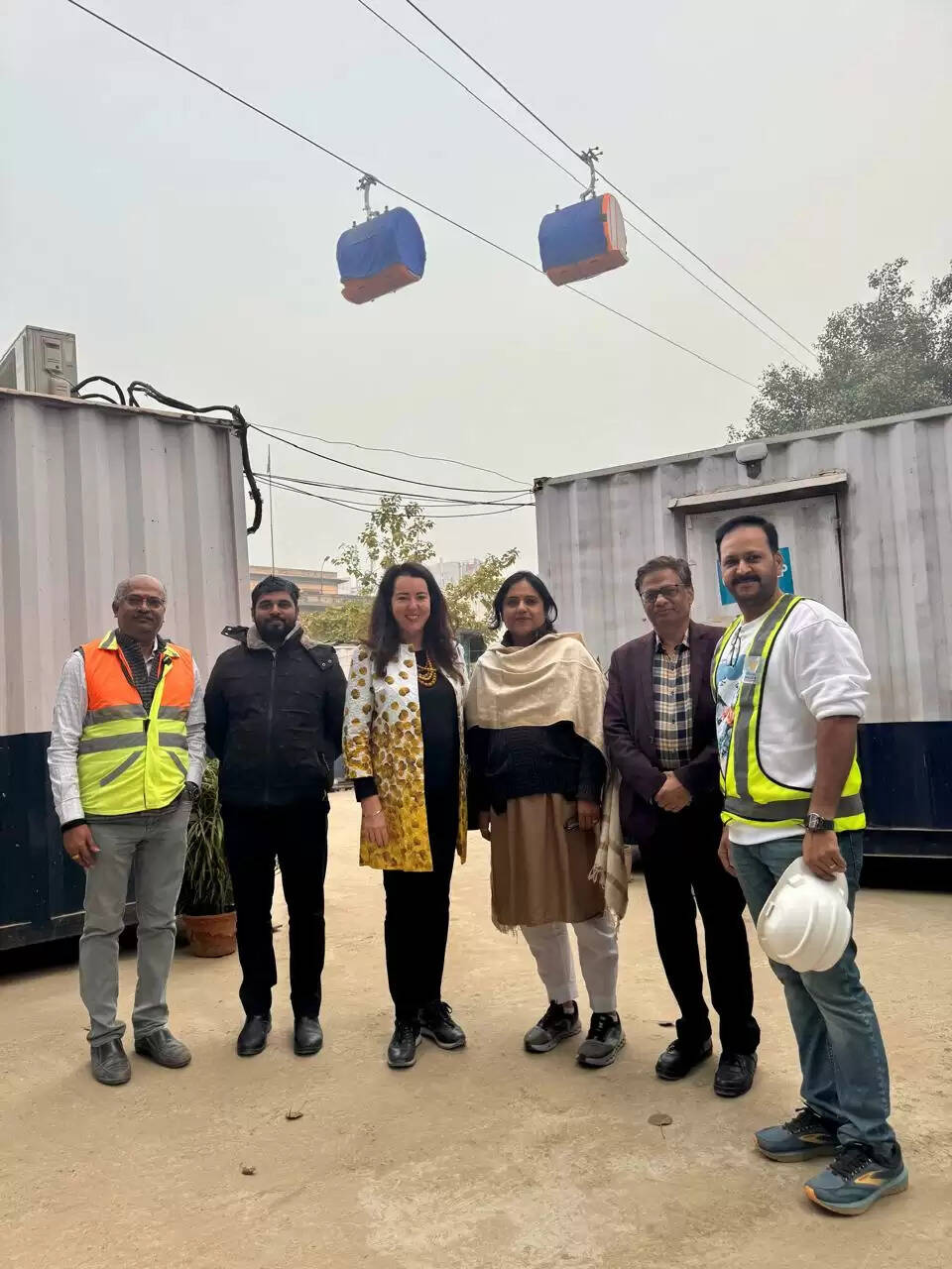 स्विट्जरलैंड की राजदूत ने वाराणसी में राेपवे निर्माण का लिया ​जायजा