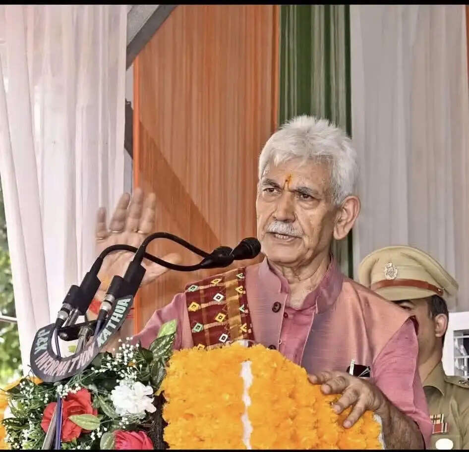 एलजी मनोज सिन्हा का बड़ा फैसला-एनडीपीएस एक्ट के तहत कई अधिकारियों को दिए सर्च, जब्ती और गिरफ्तारी के अधिकार