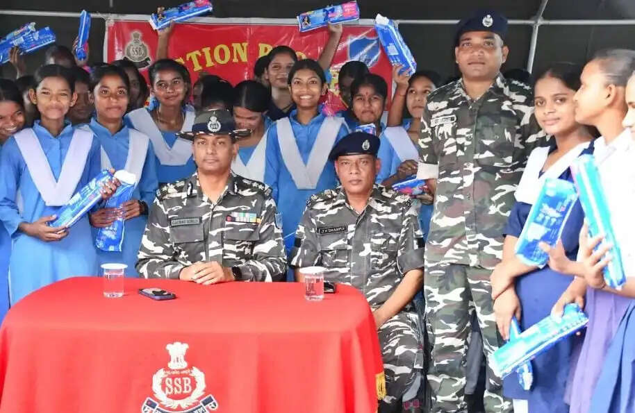सीमावर्ती गांवों में एसएसबी ने चलाया जनकल्याण अभियान