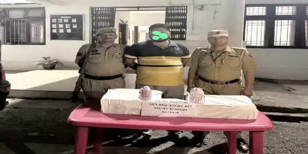 कठुआ में अवैध शराब बरामद, एक तस्कर गिरफ्तार