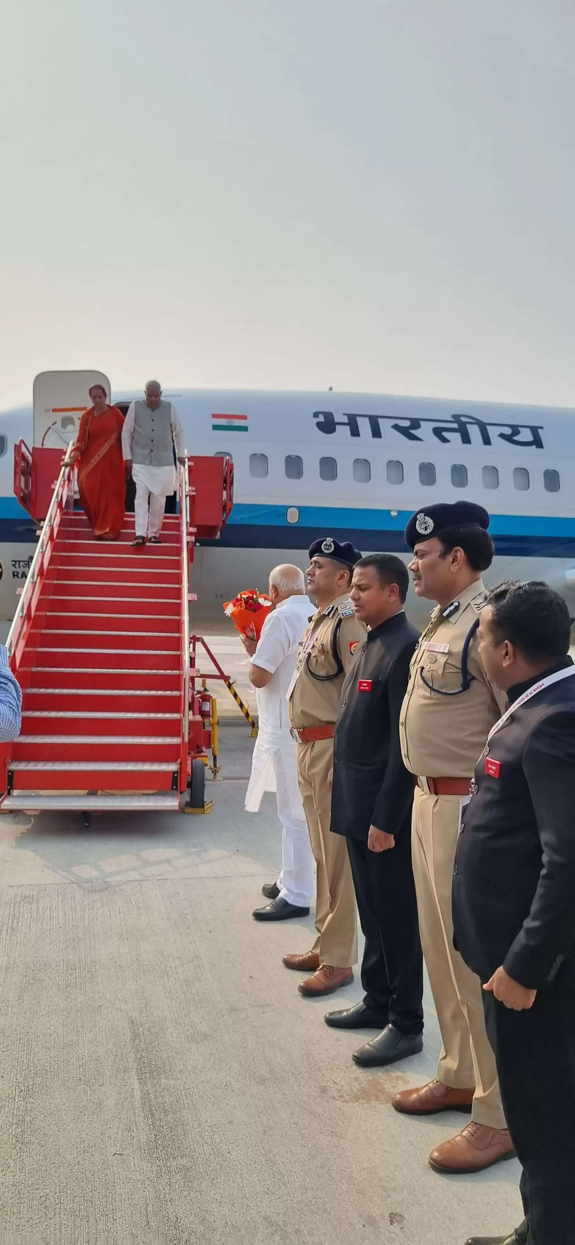 श्रीराम जन्मभूमि मन्दिर का दर्शन करने उपराष्ट्रपति जगदीप धनखड़ अयोध्या पहुंचे