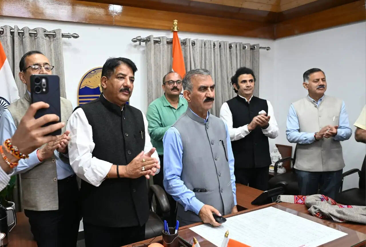 मुख्यमंत्री ने सहकार सदन के नवीनीकरण कार्य का शिलान्यास किया