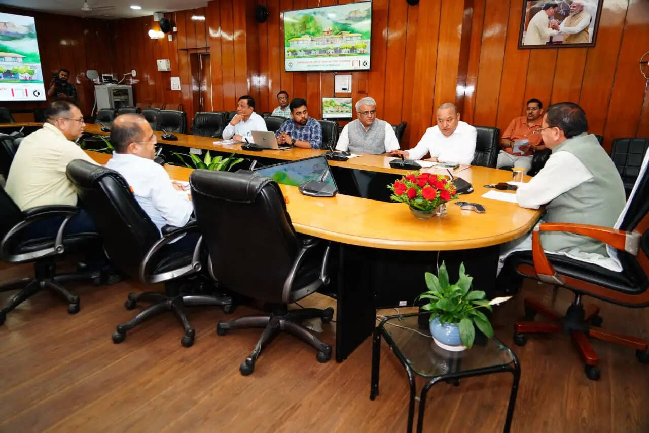 बदरीनाथ को स्प्रिचुअल हिल टाउन के रूप में विकसित करने की योजना बना रही सरकार