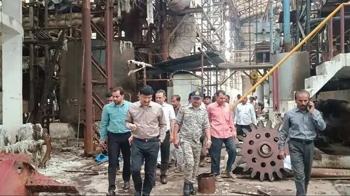 गुनाः कलेक्टर-एसपी ने किया गेल प्लांट की सुरक्षा व्यवस्था एवं कार्यप्रणाली का निरीक्षण