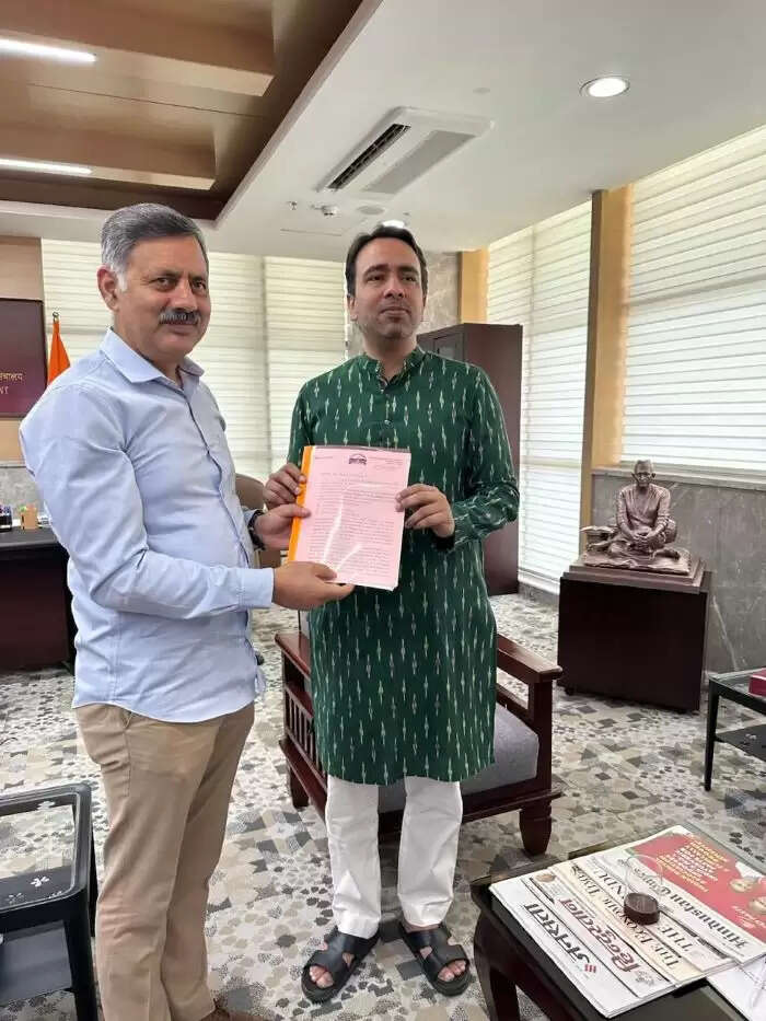 राजेश धर्माणी ने जयंत चौधरी से की मुलाकात, ड्रोन तकनीक के लिए केंद्रीय सहायता का आग्रह