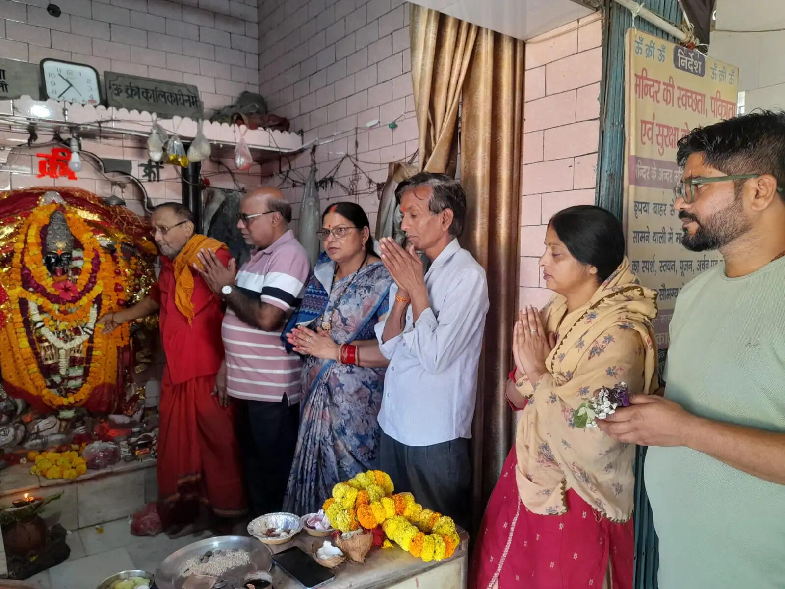 चैत्र नवरात्र : दुर्गा अष्टमी पर जौनपुर के मंदिरों में उमड़ा श्रद्धा का सैलाब