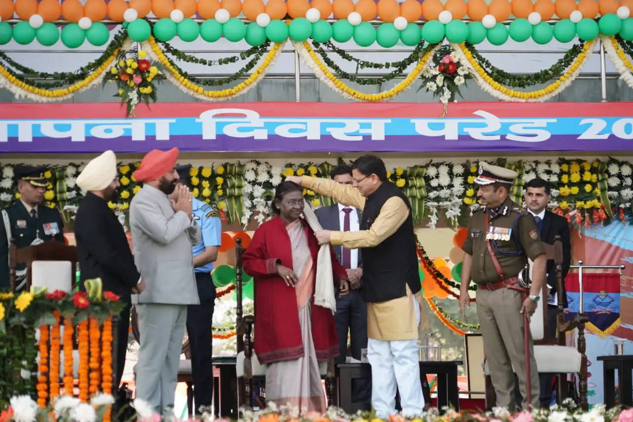 राष्ट्रपति मुर्मू बोलीं, उत्तराखंड के परिश्रमी लोगों ने विकास और प्रगति के नूतन शिखरों पर जमाए हैं अपने कदम