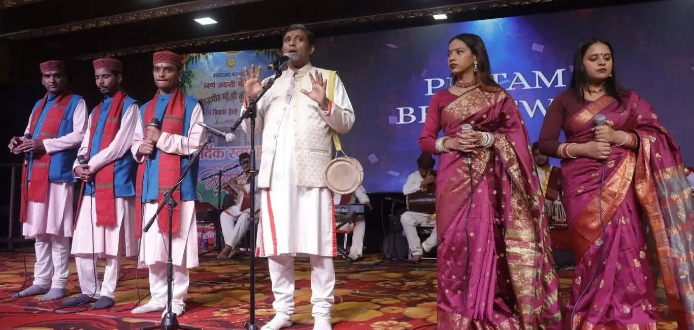 प्रीतम भरतवाण के गीतों के साथ कुंजापुरी मेले का समापन, मंत्री बोले-आपसी समन्वय से सफल होते हैं बड़े आयोजन