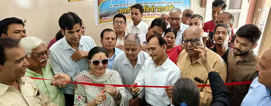 बीकानेर नगर स्थापना दिवस समारोह : क्लासिक व दुर्लभ एंटीक व विंटेज रेडियो सेट्स की प्रदर्शनी का आयोजन