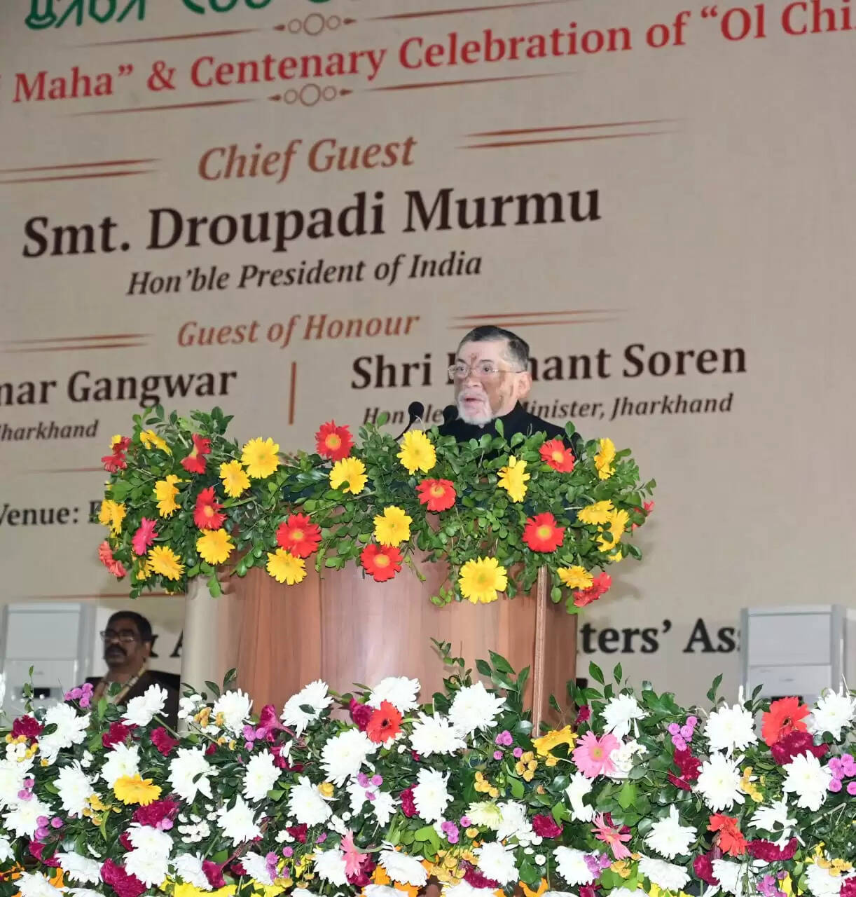 लोकभवन का द्वार राज्य के हर नागरिक के लिए सदैव खुला है : राज्यपाल