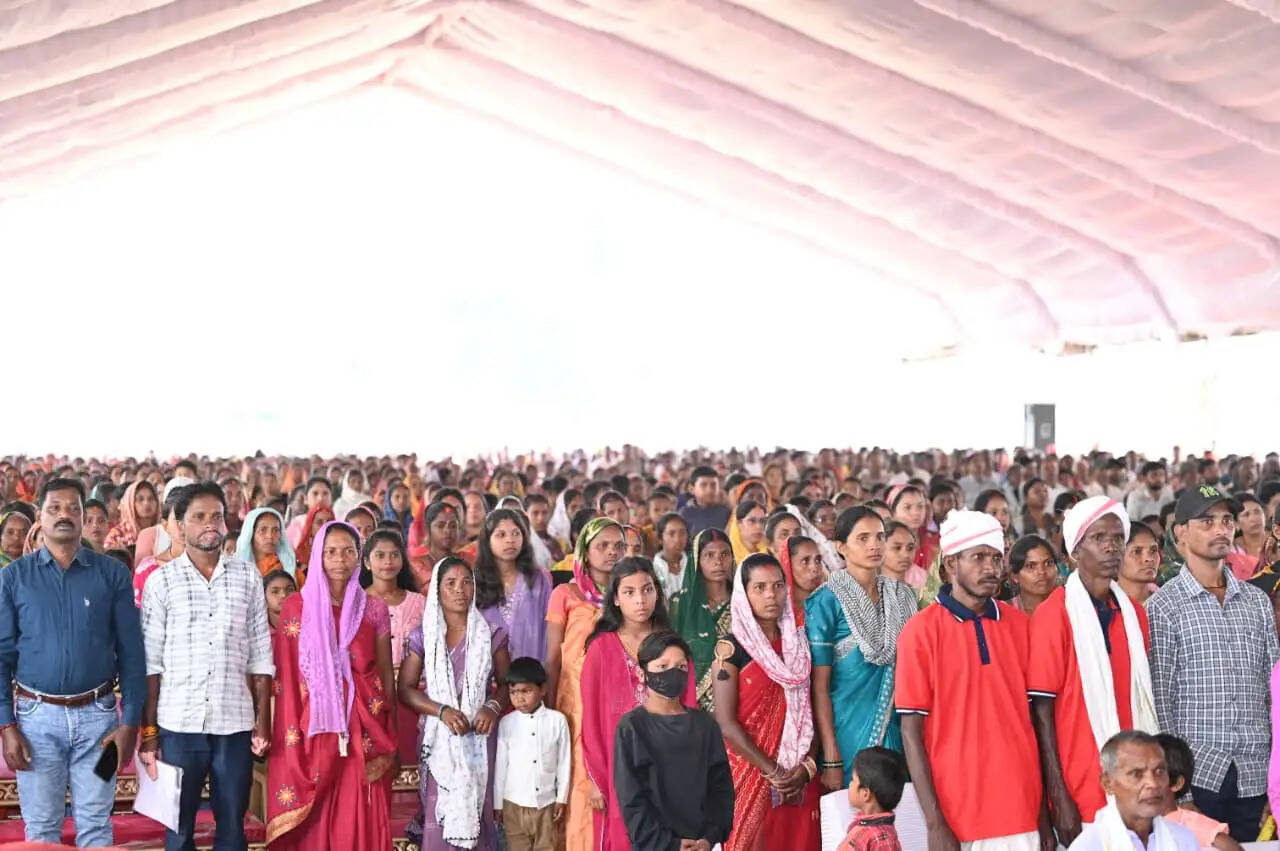 सूरजपुर में 232 करोड़ रुपये से अधिक के विकास कार्यों की सौगात, मुख्यमंत्री साय ने किया वर्चुअल लोकार्पण-भूमिपूजन