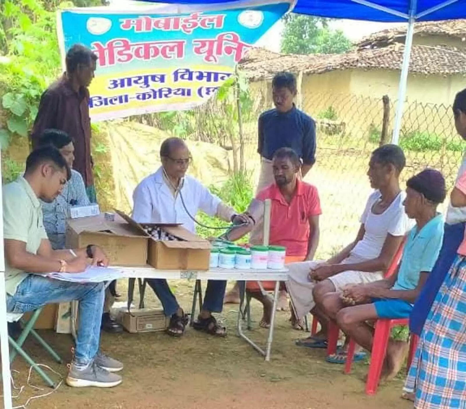 रायपुर : आयुष मोबाइल मेडिकल यूनिट से अब तक 1382 लाभान्वित