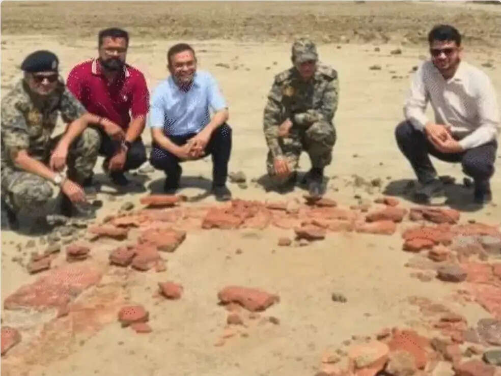 कच्छ के रण में 100 से अधिक मानव कंकाल मिलने का दावा, प्राचीन बस्ती के अवशेष भी मिले