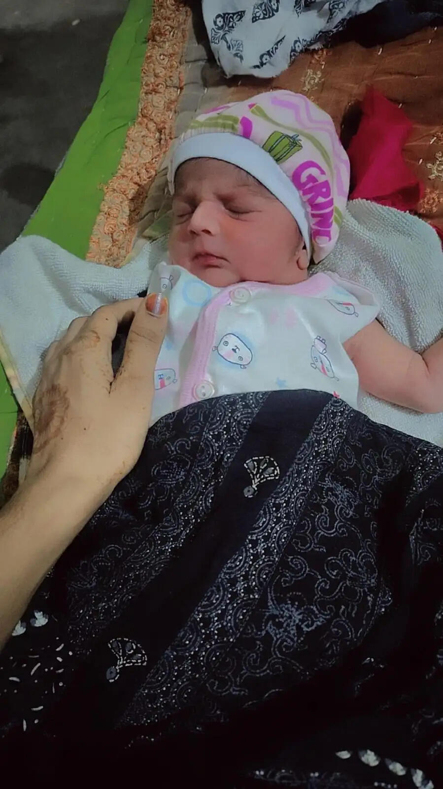 पलवल के रजपुरा में मां-बेटे की मौत से हड़कंप, पति पर गला दबाकर हत्या का आरोप