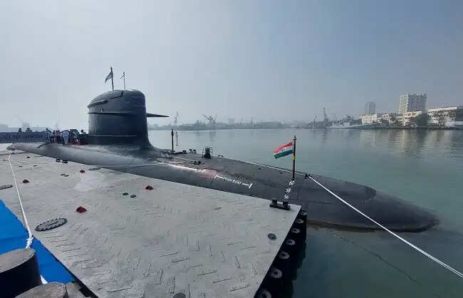 रक्षा मंत्रालय ने&nbsp;रद्द किया&nbsp;एलएंडटी&nbsp;का टेंडर, अब जर्मनी की कंपनी बनाएगी&nbsp;छह पनडुब्बियां
