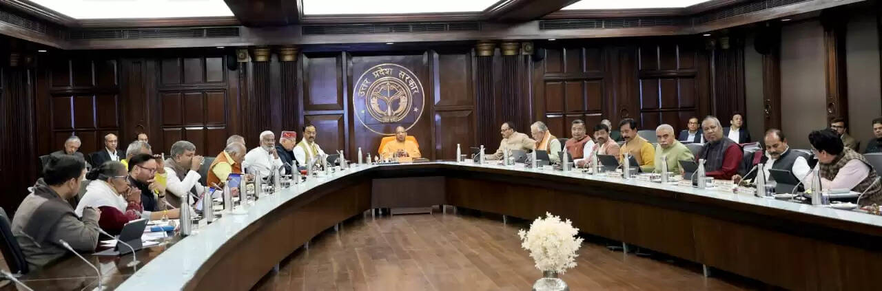 योगी कैबिनेट ने महाराष्ट्र के उप मुख्यमंत्री के आकस्मिक निधन पर जताया शोक