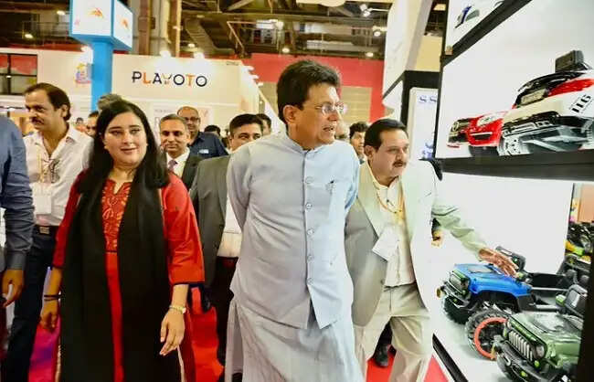 केंद्रीय वाणिज्य और उद्योग मंत्री ने खिलौना उद्योग से निर्यात को 10 गुना बढ़ाने का किया आह्वान