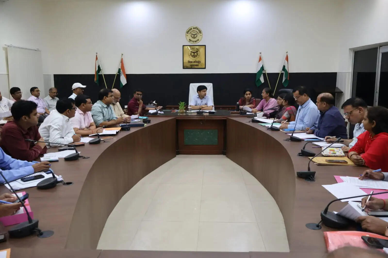 विधान परिषद की विशेषाधिकार समिति 15 मई को मुरादाबाद मंडल के अधिकारियों के साथ करेगी समीक्षा बैठक