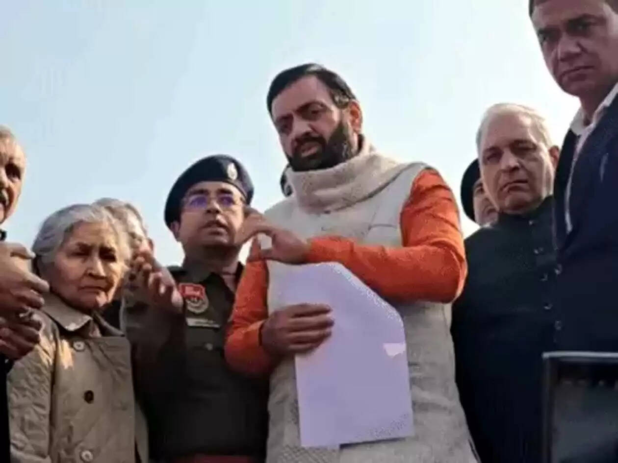 हिसार:थाना प्रभारी पर अभद्रता का आरोप,सीएम ने दिए जांच के आदेश