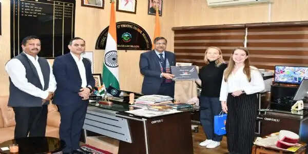 रूस के साथ अकादमिक और सांस्कृतिक रिश्ते मजबूत करेगा सीयू, रूसी प्रतिनिधियों के साथ हुई कुलपति की बैठक