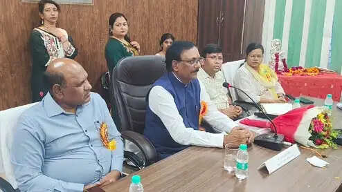 राज्य सूचना आयुक्त ने आरटीआई की बारीकियों से कराया अवगत