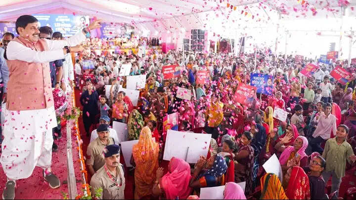 महिलाएं परिवार की रीढ़ और इज्जत, उनके सशक्तिकरण के हर संभव प्रयास कर रही राज्य सरकारः मोहन यादव