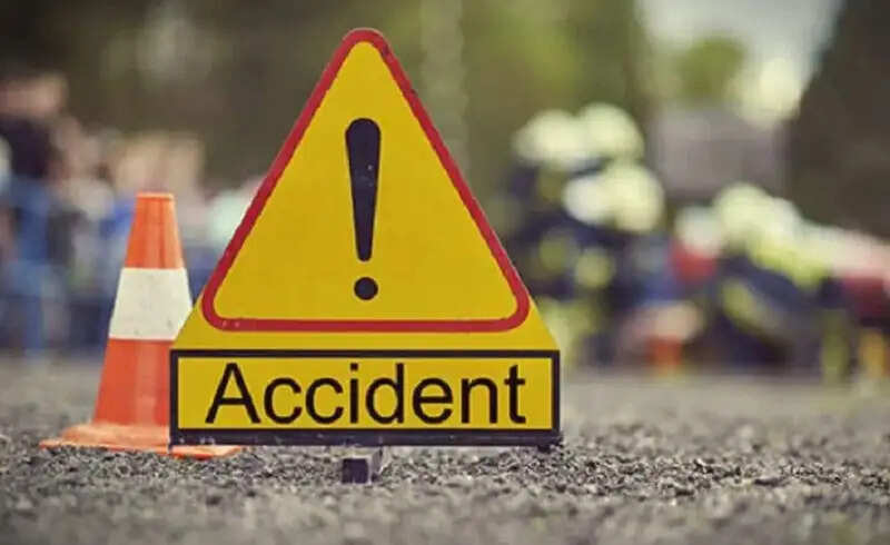 मप्र के अशोकनगर में दो बाइकों की भिड़ंत, एक ही परिवार के तीन लोगों समेत चार की मौत