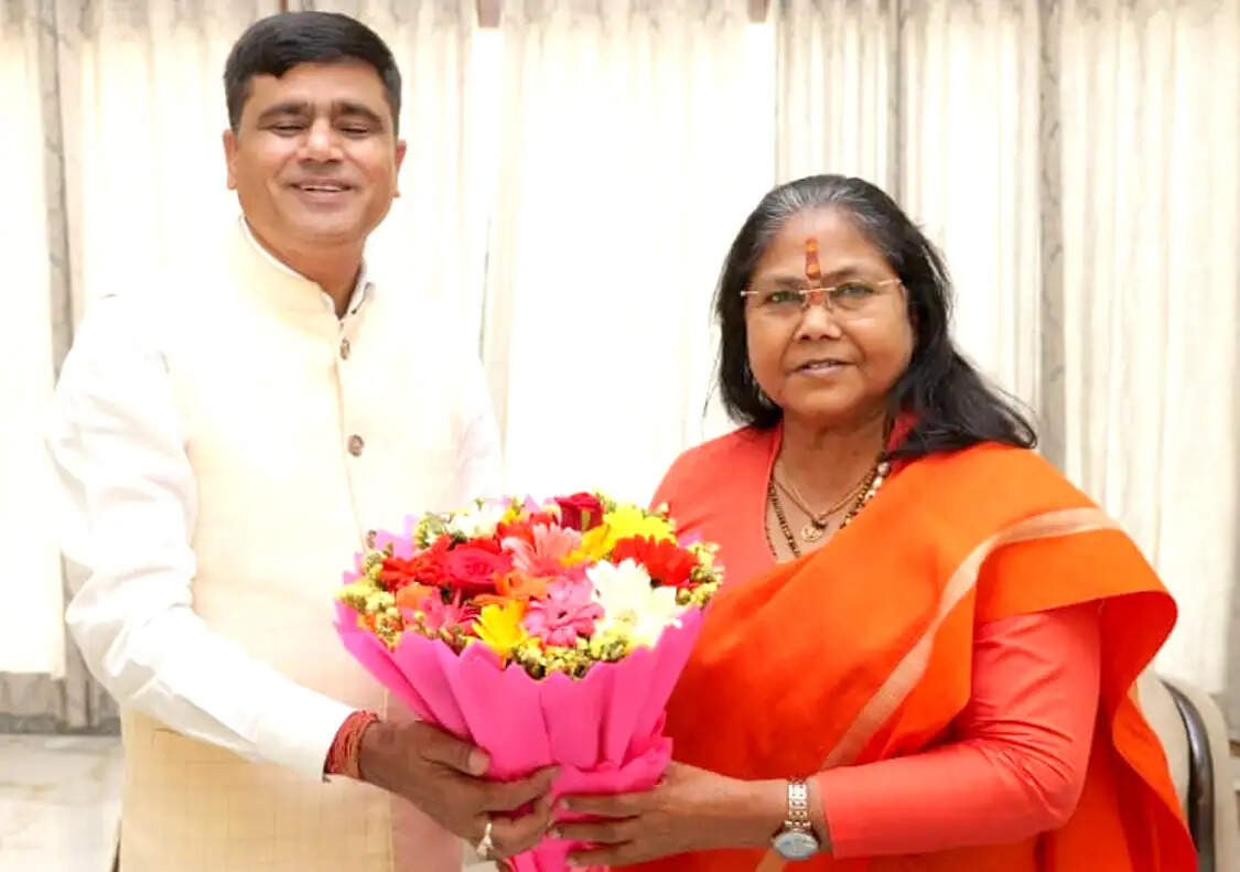 सुनील सैनी ने साध्वी निरंजन ज्योति के बीच पिछड़ा वर्ग के मुद्दों पर हुई अहम चर्चा