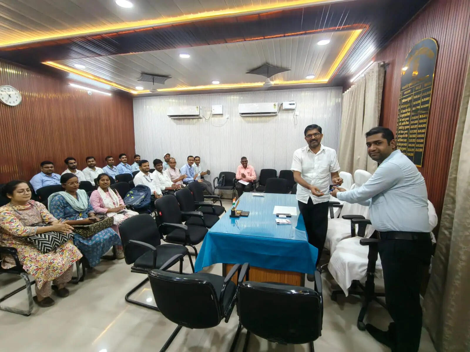 राष्ट्रीय लोक अदालत को सफल बनाने के लिए उत्कृष्ट कार्य करने वाले कर्मी होंगे सम्मानित: सचिव