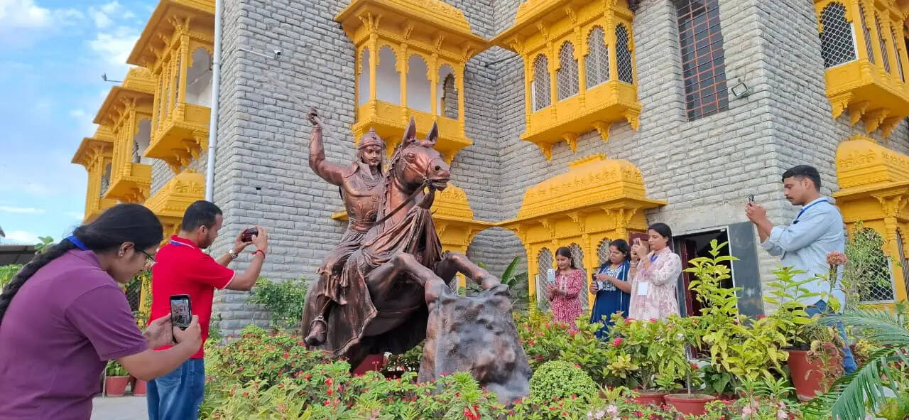कला, इतिहास और आधुनिकता के संगम से दिवेर विजय महोत्सव में जीवंत हुआ मेवाड़ का शौर्य
