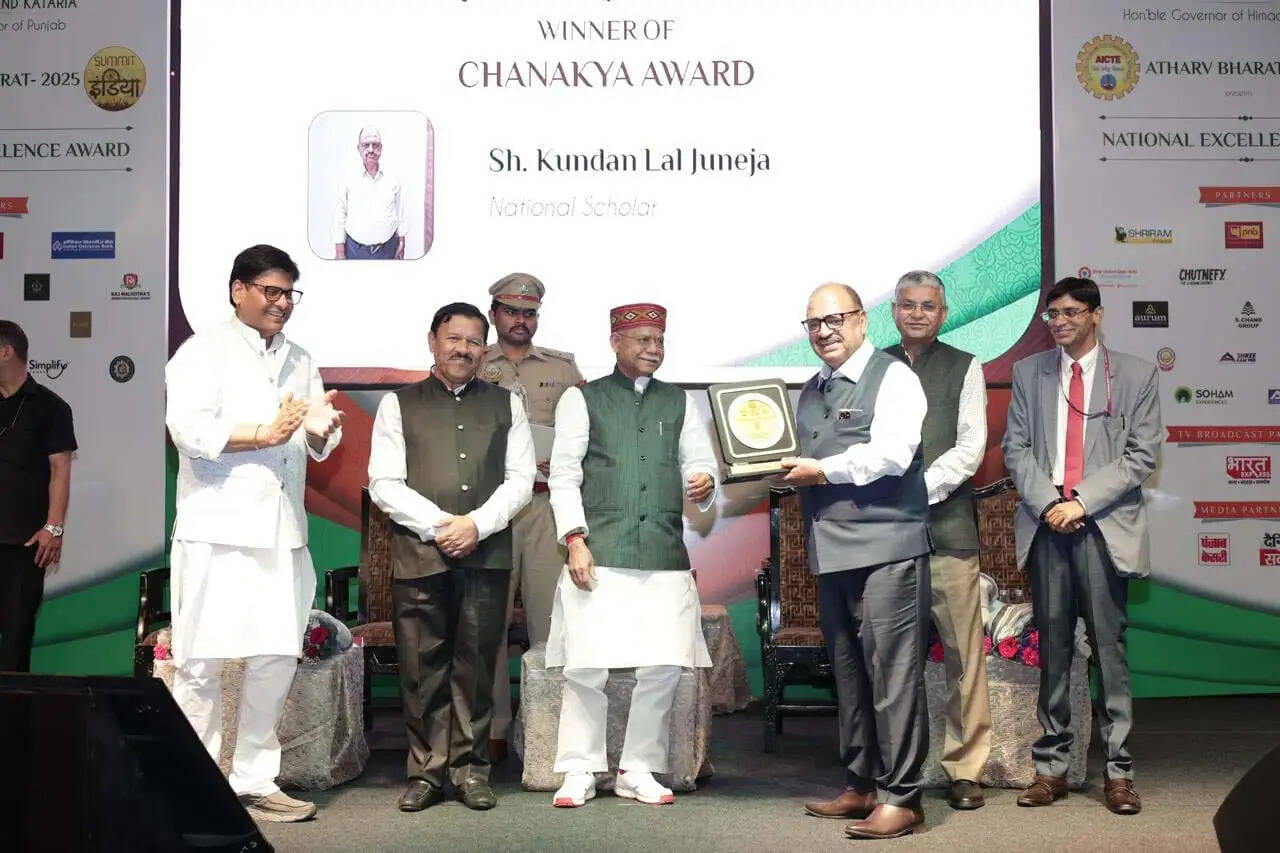 सिरमौर के केएल जुनेजा चंडीगढ़ में चाणक्य अवार्ड से सम्मानित