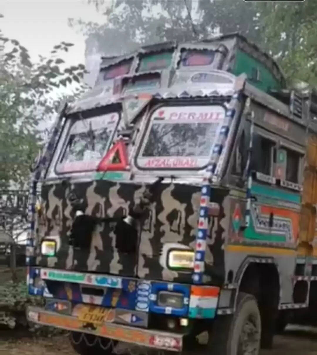 ट्रक की चपेट में आकर मासूम बच्चे की मौत