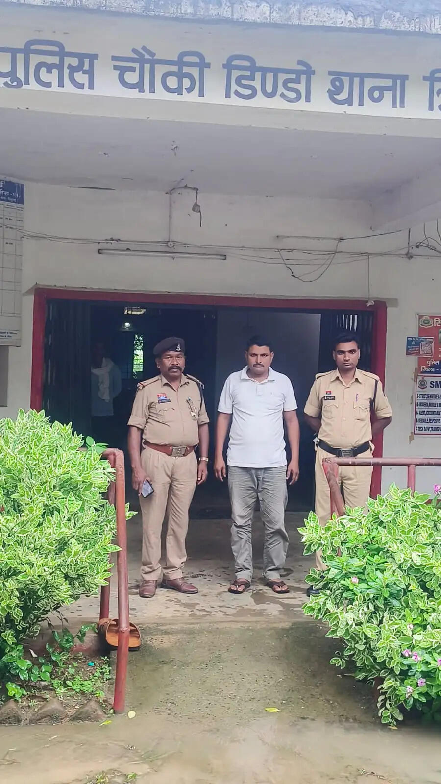 30 मवेशियों को बूचड़खाने ले जाने की तैयारी का मामला, फरार आरोपित 45 दिन बाद गिरफ्तार
