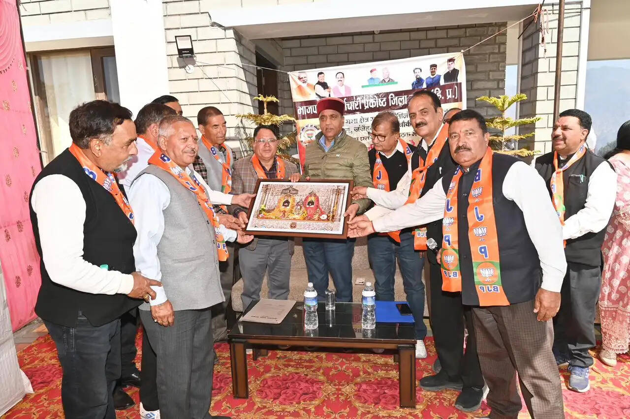 सार्वजनिक मंचों से मंडी की जनभावनाओं को गाली दे रहे मुख्यमंत्री : जयराम ठाकुर