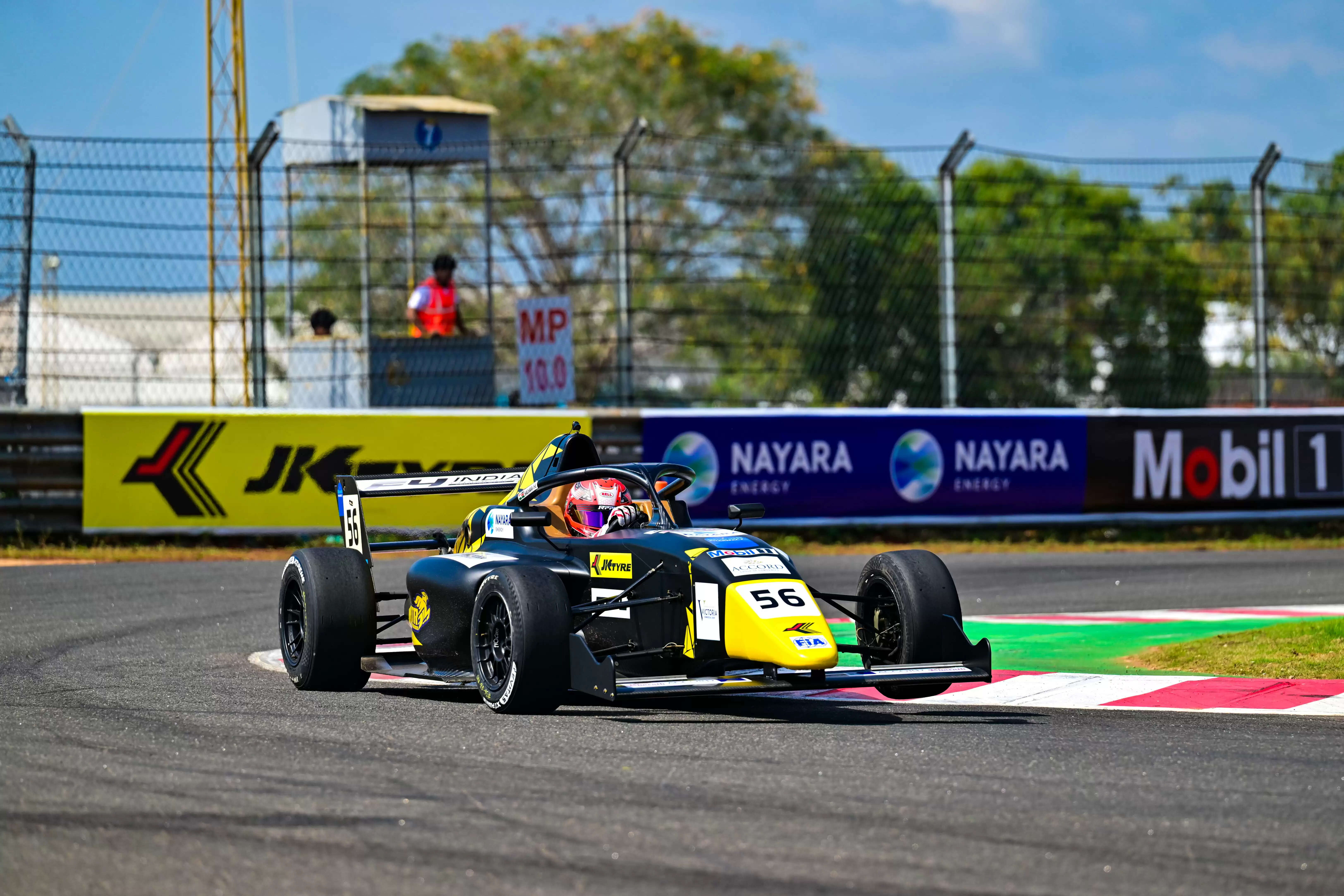 फॉर्मूला 4 इंडियन चैंपियनशिप का फाइनल चेन्नई के मद्रास इंटरनेशनल सर्किट में