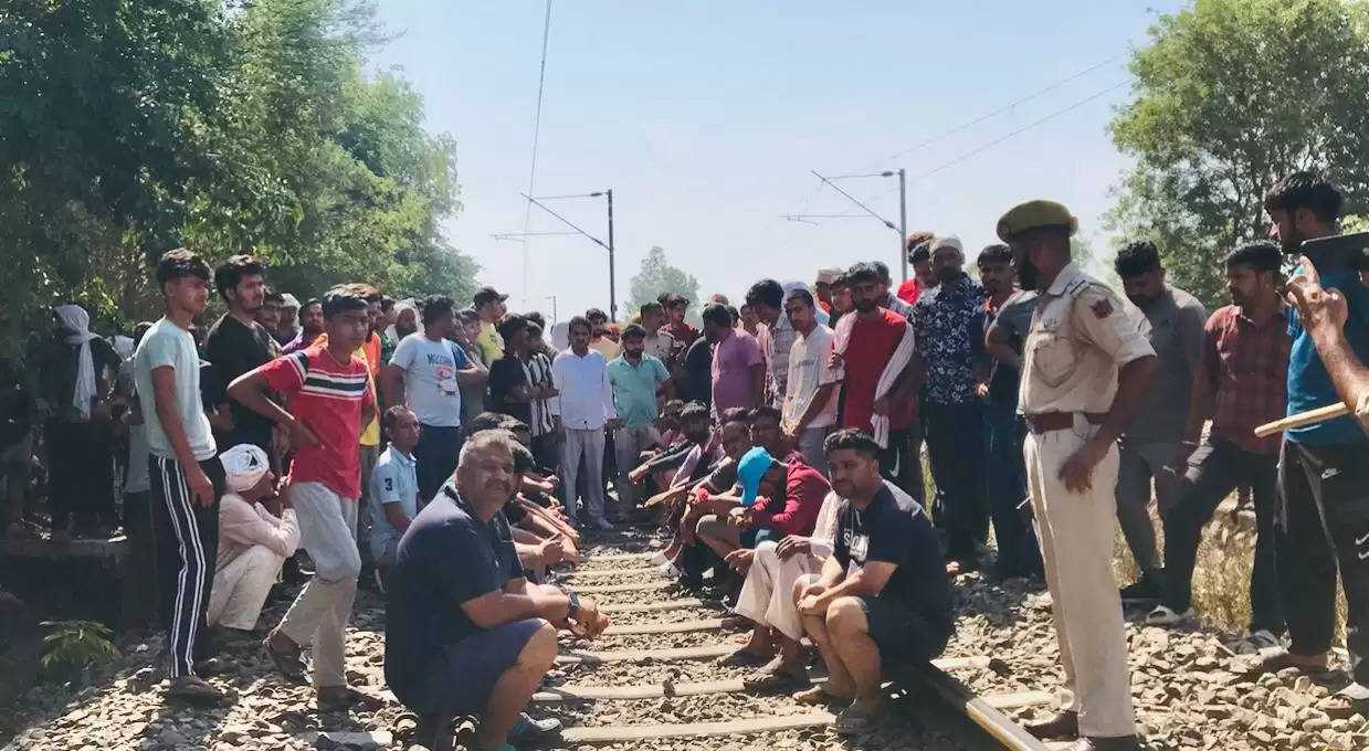 अमरजीत की गला रेत कर की गई हत्या मामले में पशु तस्करों पर घूम रही शक की सुंई