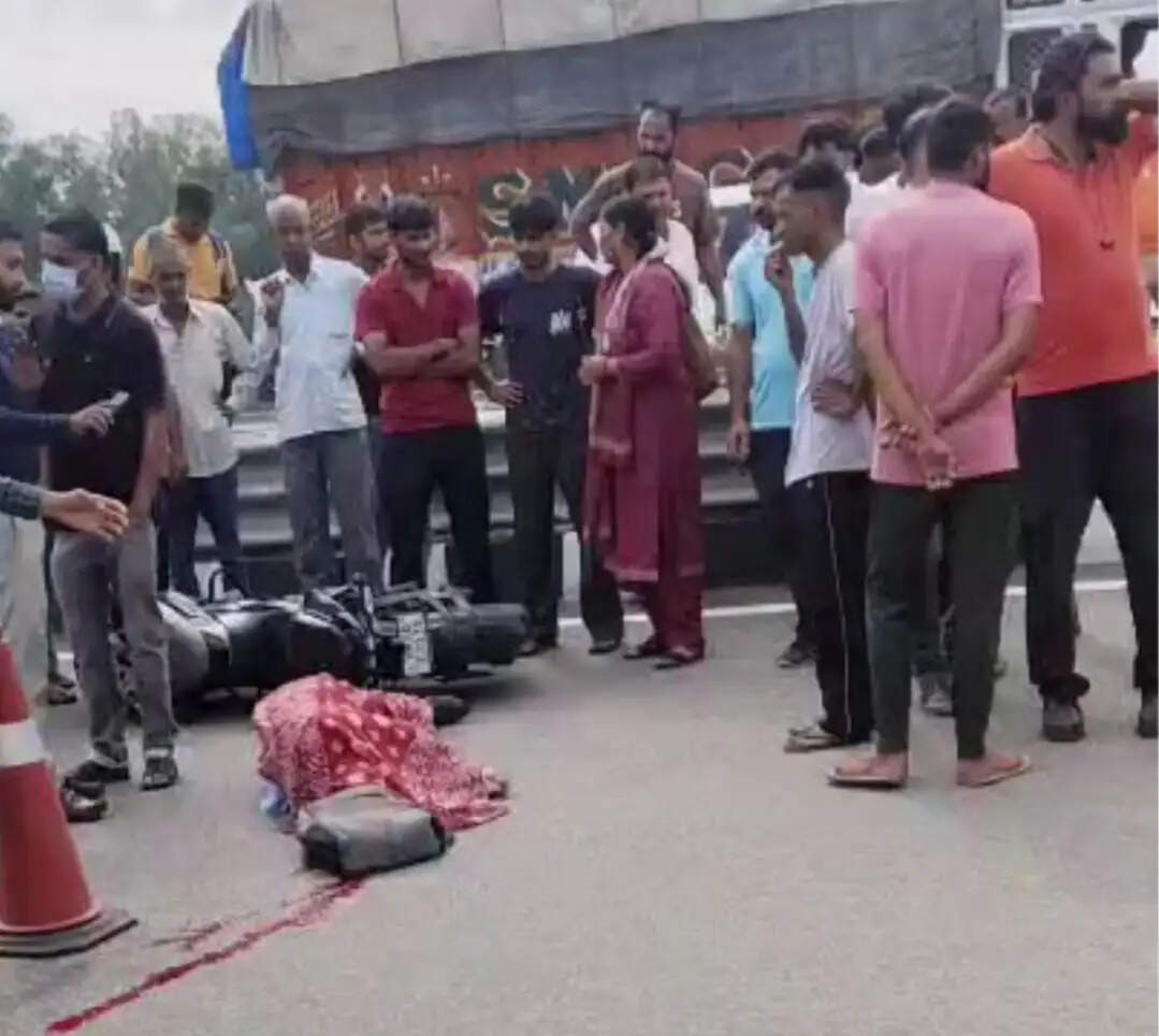 कांगड़ा में फोरलेन पर दर्दनाक सड़क हादसा, बाइक सवार युवक की मौत