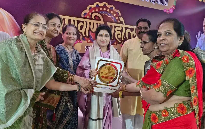क्षमावाणी आत्मचिंतन, संवाद और अहंकार पर विजय प्राप्त करने का अनुपम पर्व : राज्यमंत्री कृष्णा गौर