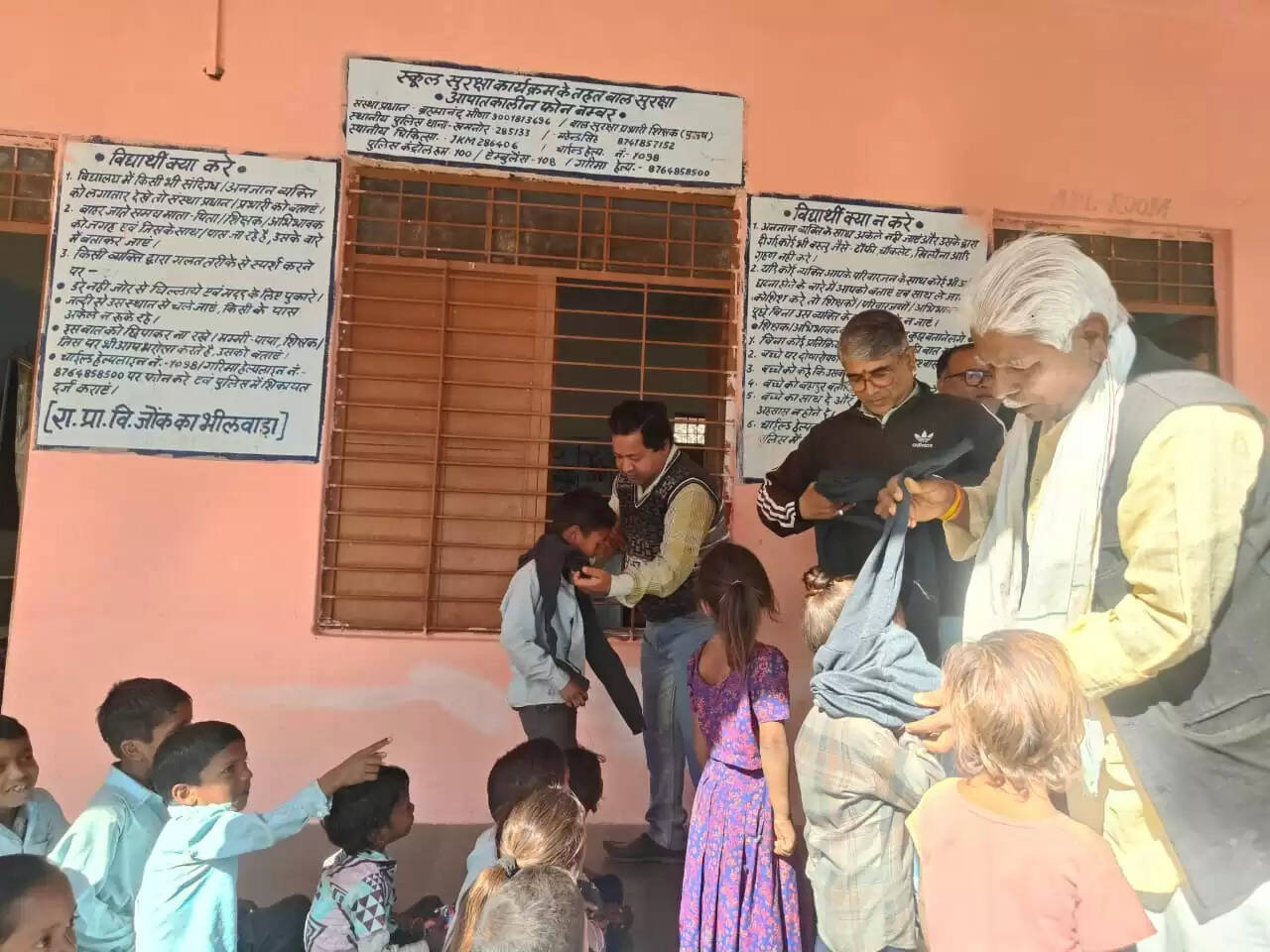 मोलेला में सेवा के साथ मनाया गया बुजुर्ग सदस्य का जन्मदिन