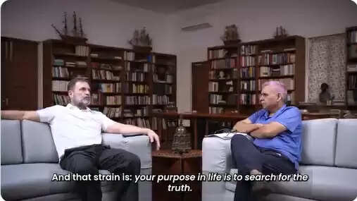 राहुल ने की नेहरू की तारीफ, बोले- उनकी सबसे बड़ी विरासत सत्य की खोज में निहित है