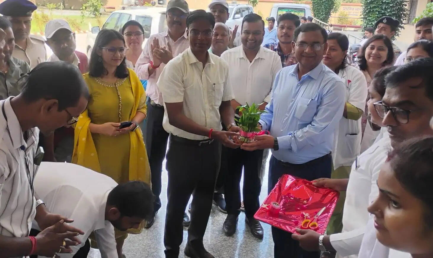 सदर अस्पताल गंगवाड़ा में स्वास्थ्य सेवाओं का विस्तार, डीएम ने किया शुभारंभ