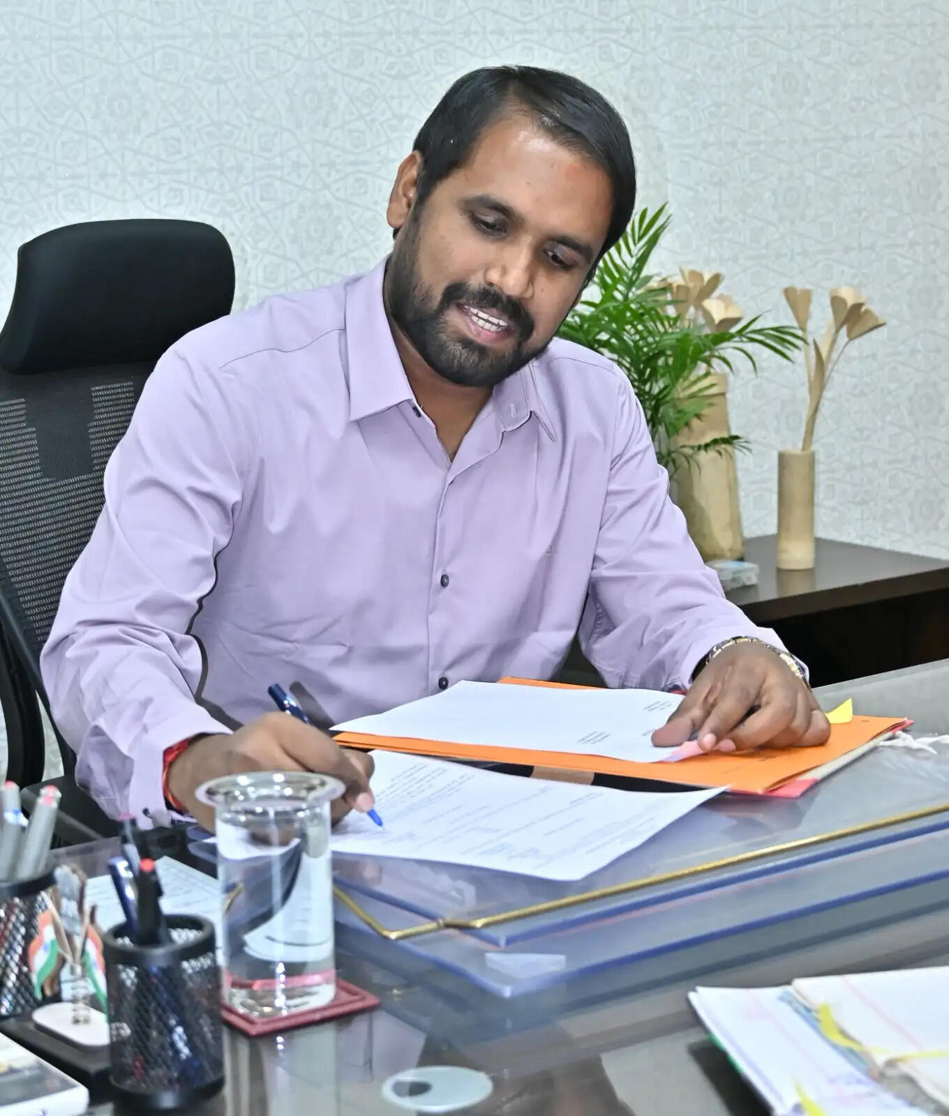 जिले में 20 वें कलेक्टर के तौर पर अबिनाश मिश्रा ने किया पदभार ग्रहण