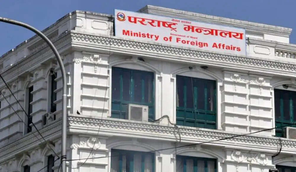 नेपाल ने मध्य पूर्व के 12 खाड़ी देशों के लिए श्रम स्वीकृति को निलंबित किया
